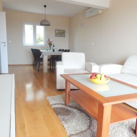 Apartman Karlo Макарска Екстериор снимка