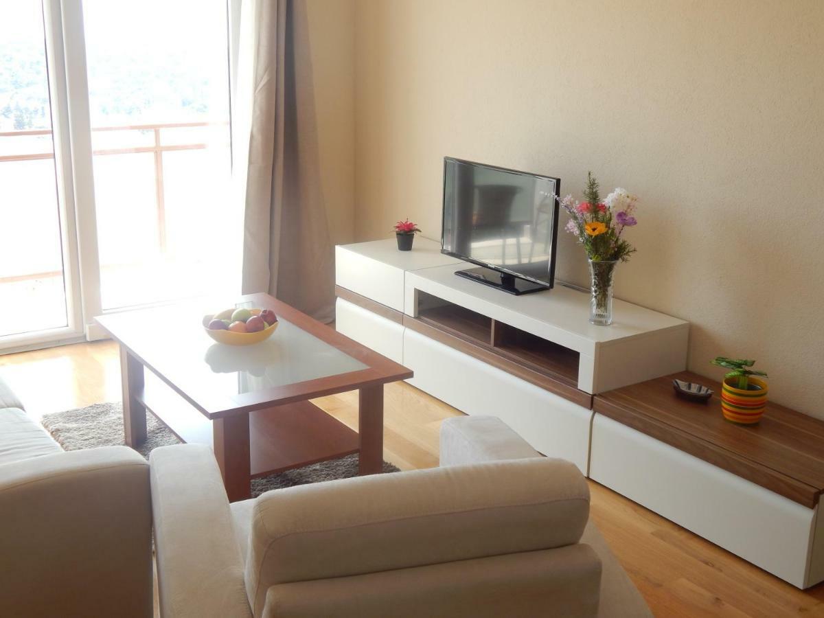 Apartman Karlo Макарска Екстериор снимка
