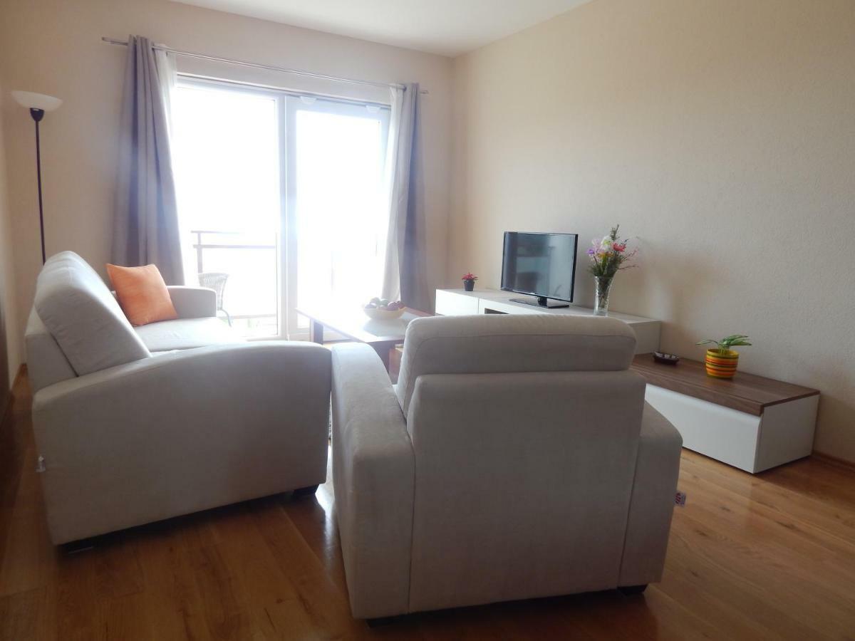 Apartman Karlo Макарска Екстериор снимка