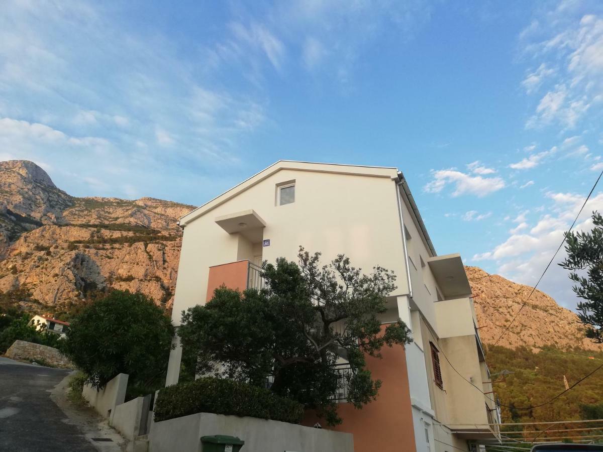 Apartman Karlo Макарска Екстериор снимка